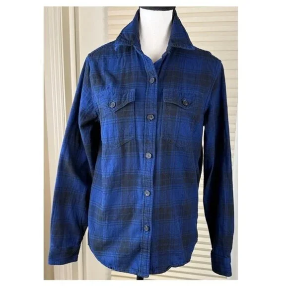 Tilley Women’s Blue Plaid Flannel Shirt S Classic Fit Cotton Button Up Soft - Picture 2 of 11